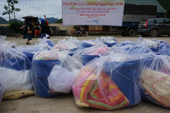 TRG_trong_chuyến_thăm_từ_thiện_tới_vùng_núi_Tây_Bắc_của_Tổ_Quốc_4