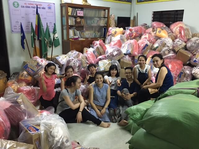 TRG members helped to sort the gifts on the first day in Hue