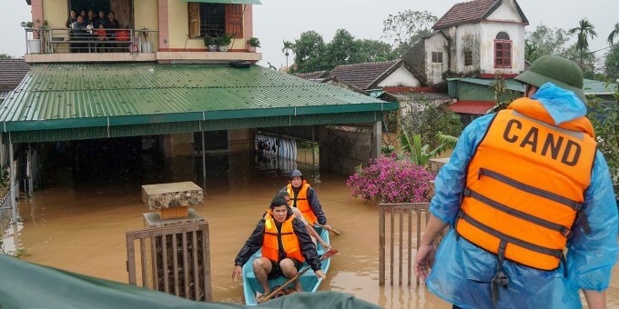 central-vietnam-flooding-3