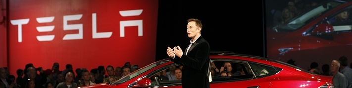 CEO Elon Musk của Tesla