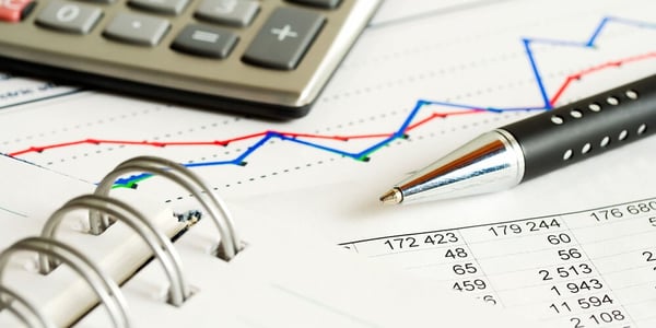 Management Accounting in comparison with Financial Accounting